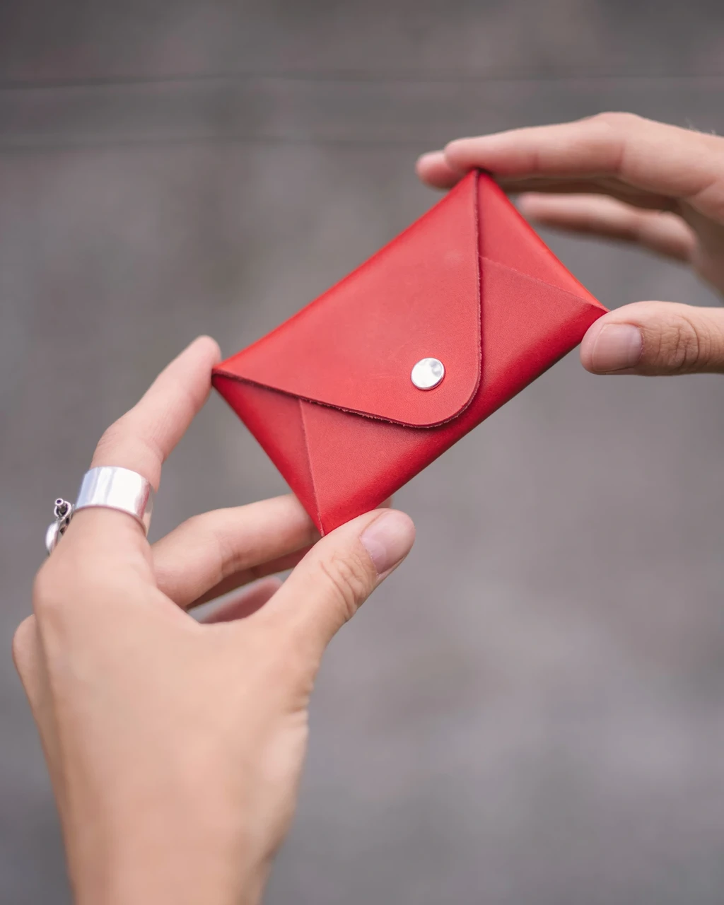 Business card holder