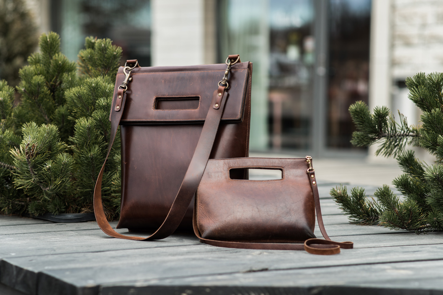 Leather bags for Monika Järg by Stella Soomlais, photo Tõnu Tunnel