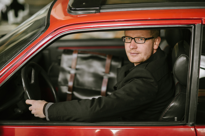 Stella Soomlais Design Leather Bag / Photo by Tõnu Tunnel