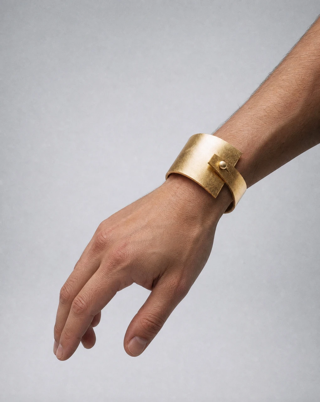 Bear Hugger Gold