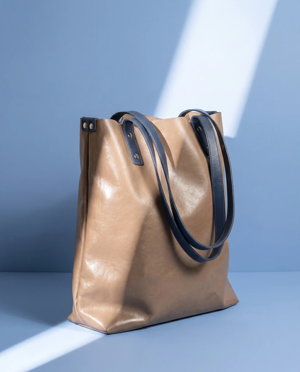 Argilla Tote